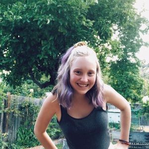 Meet your Posher, Isabel